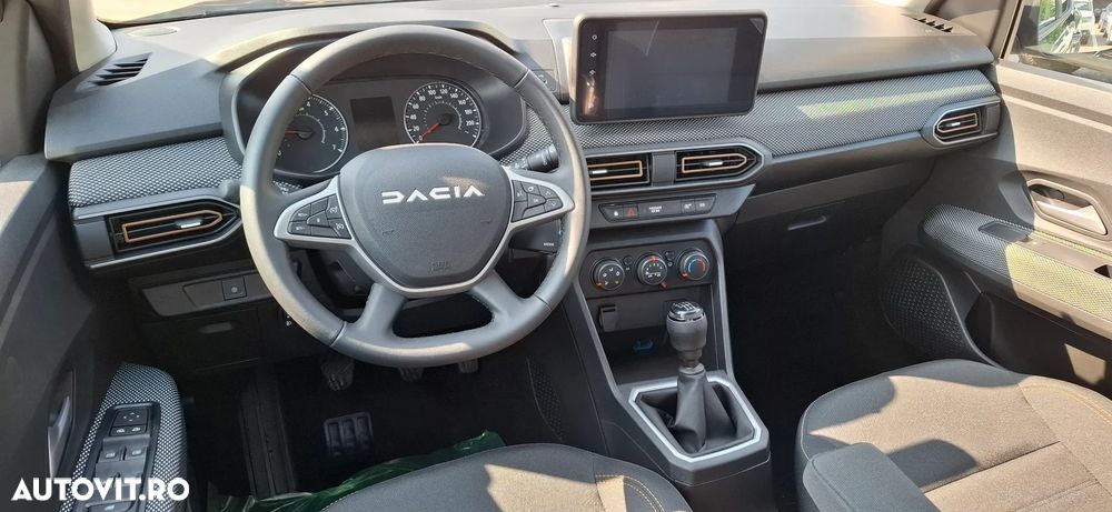 Dacia Sandero Stepway TCe 90 MT6 Expression - 3