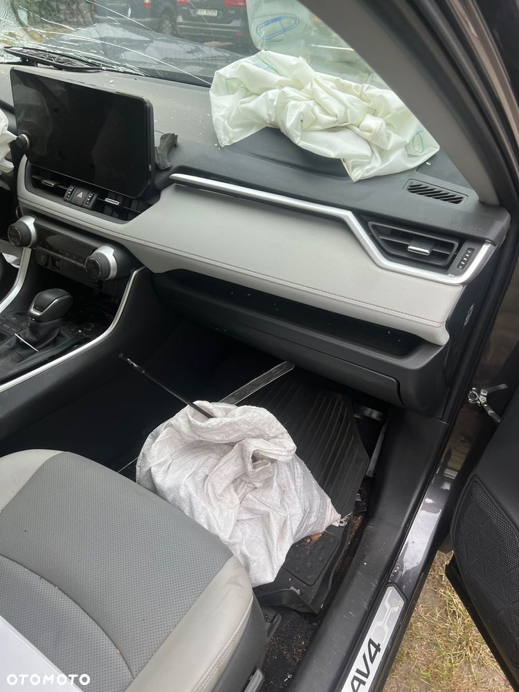 Toyota RAV4 2.5 Hybrid Dynamic Force Executive 4x2 e-CVT - 23
