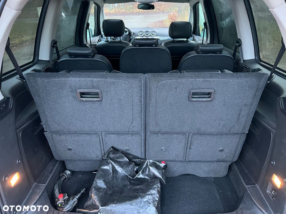 Ford Galaxy 2.0 TDCi Titanium MPS6 - 23