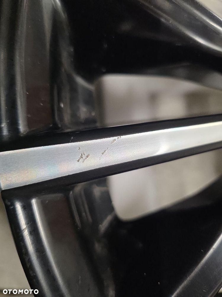 Felga aluminiowa Nissan OE JUKE II 7.5" x 19" 5x114.3 ET 35 - 8