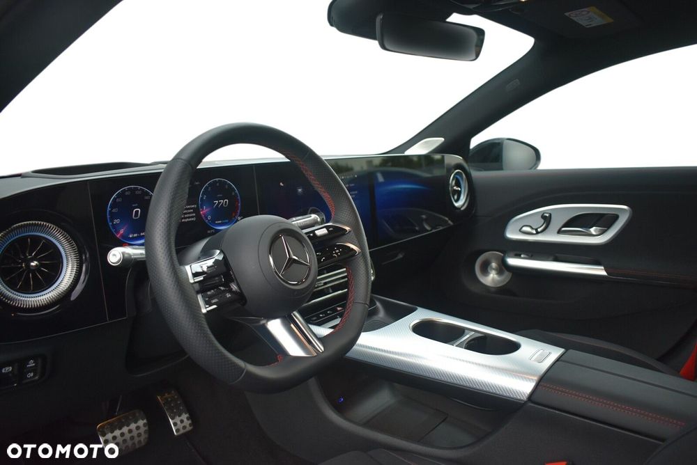 Mercedes-Benz CLA 220 mHEV 4-Matic 8G-DCT - 10