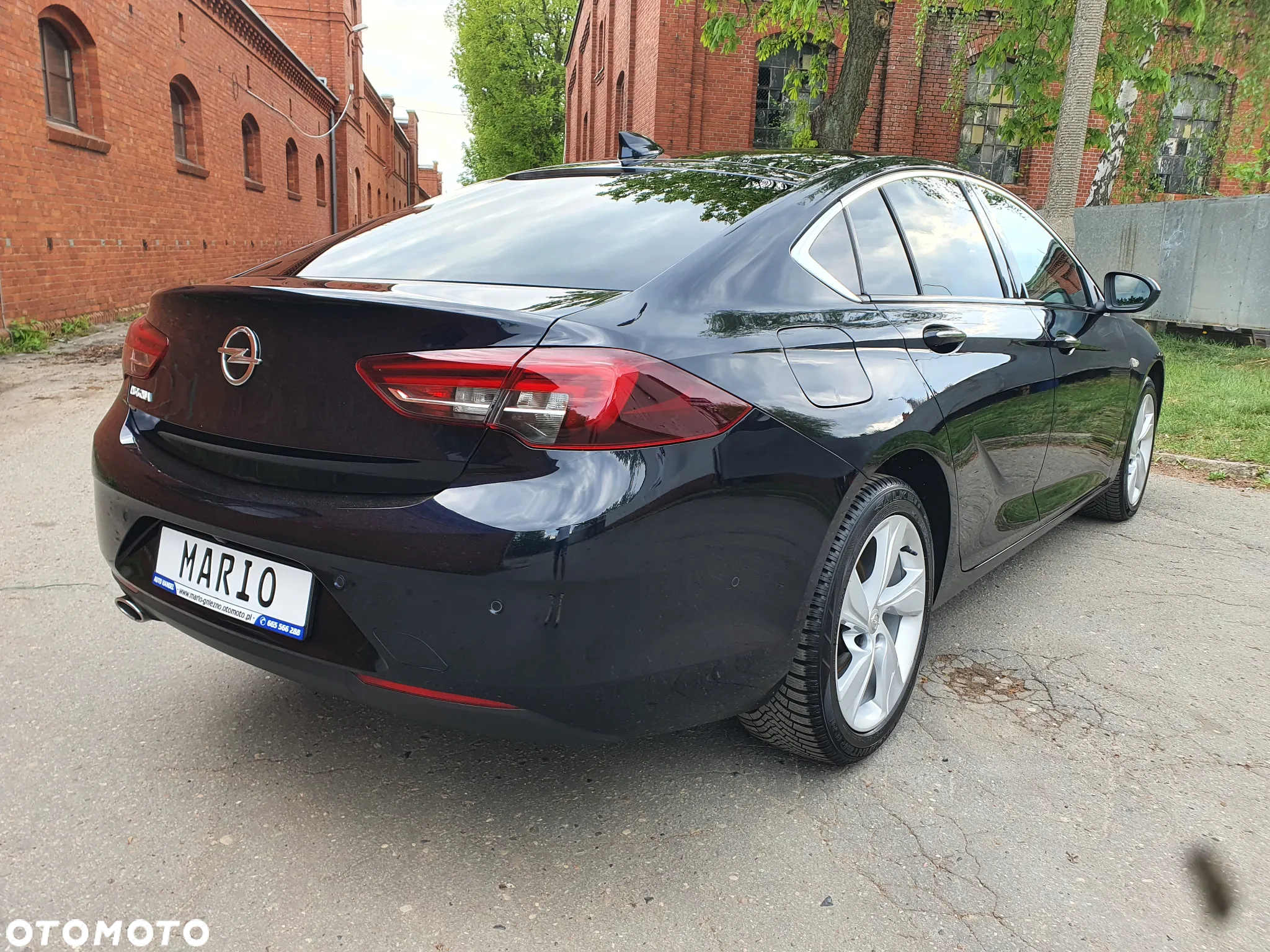 Opel Insignia 2.0 CDTI Executive S&S - 3