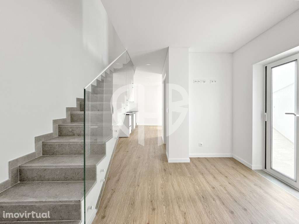 Apartamento Duplex a Estrear - 50m da Praia | Nazaré - Centro da Ci... - Grande imagem: 4/54