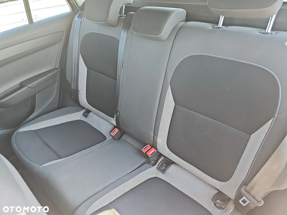 Skoda Fabia 1.0 Ambition - 12