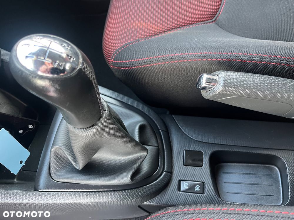 Renault Clio - 21