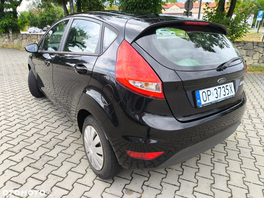 Ford Fiesta 1.25 Champions Edition - 15