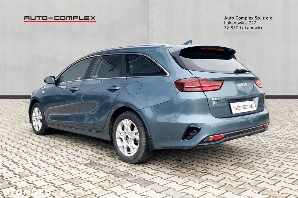 Kia Ceed 1.5 T-GDI M - 6