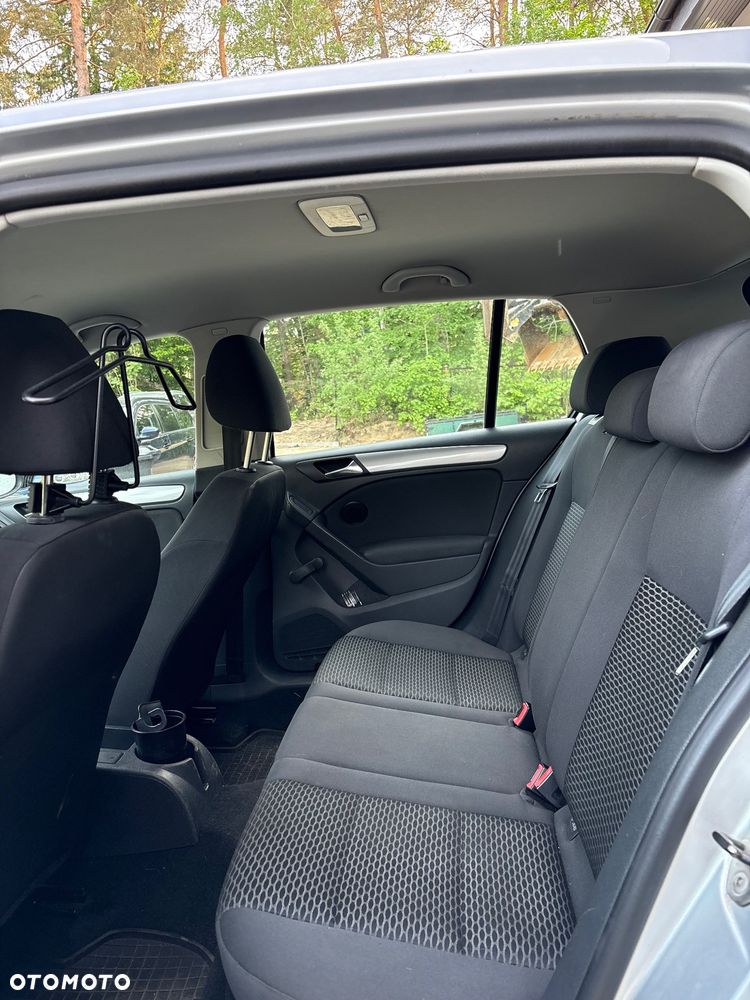 Volkswagen Golf 1.6 TDI BlueMot Comfortline - 16