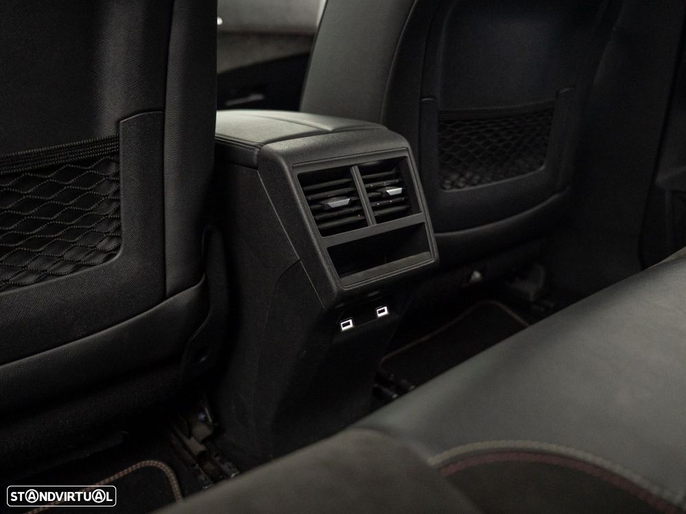 DS DS7 Crossback E-Tense Performance Line EAT8 - 41