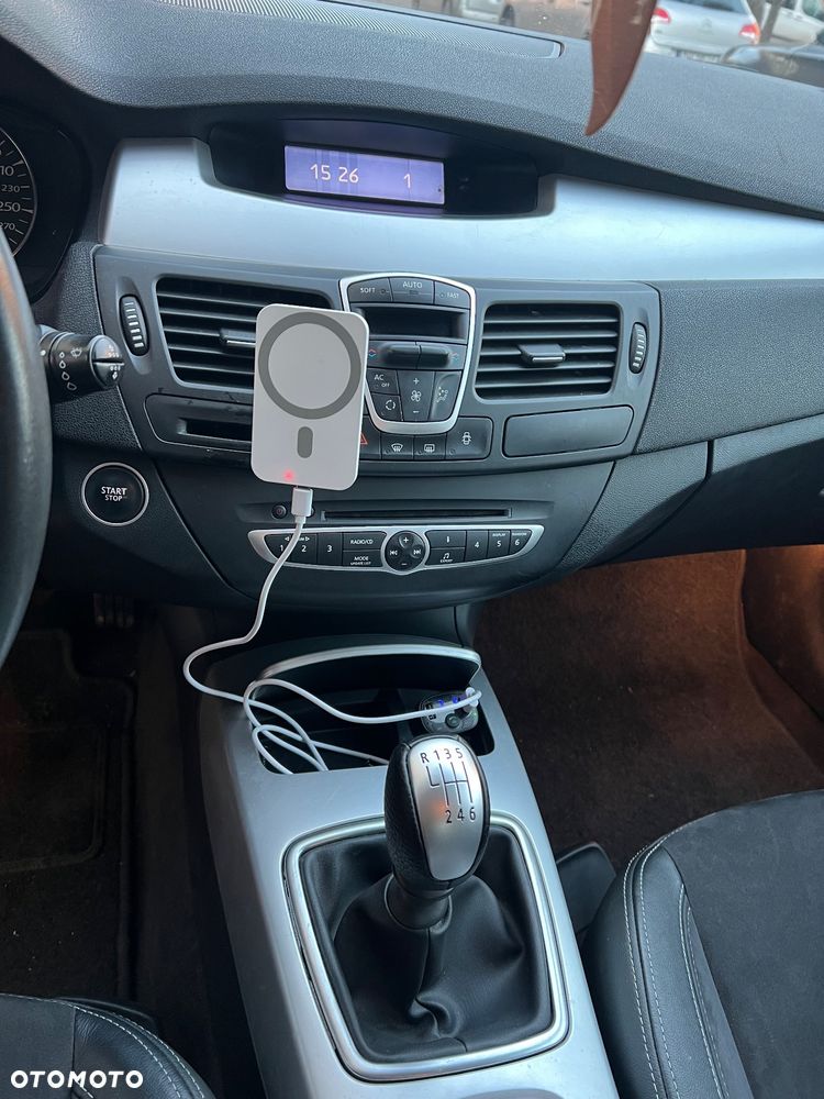 Renault Laguna 2.0 dCi Privilege - 7