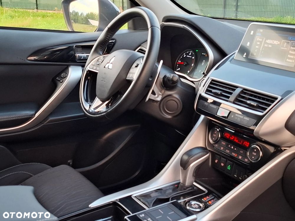 Mitsubishi Eclipse Cross 2.2 DI-D 4WD Active+ - 19