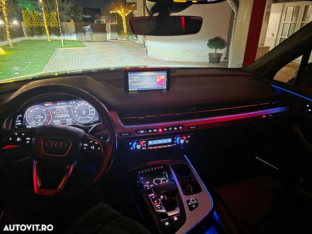 Audi Q7 - 7