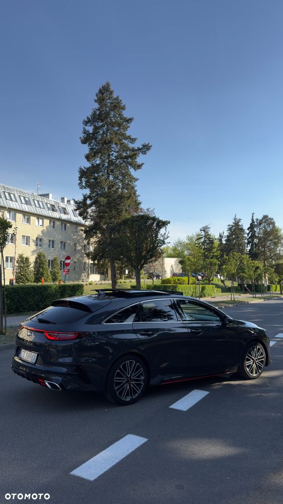 Kia ProCeed - 5