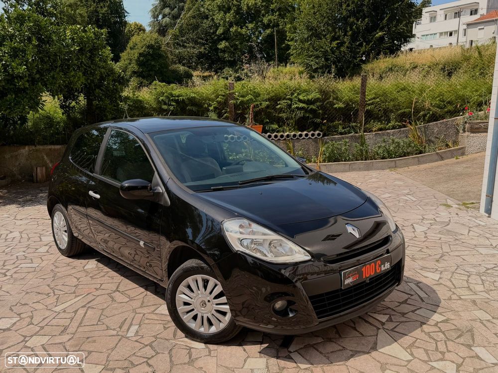 Renault Clio - 12