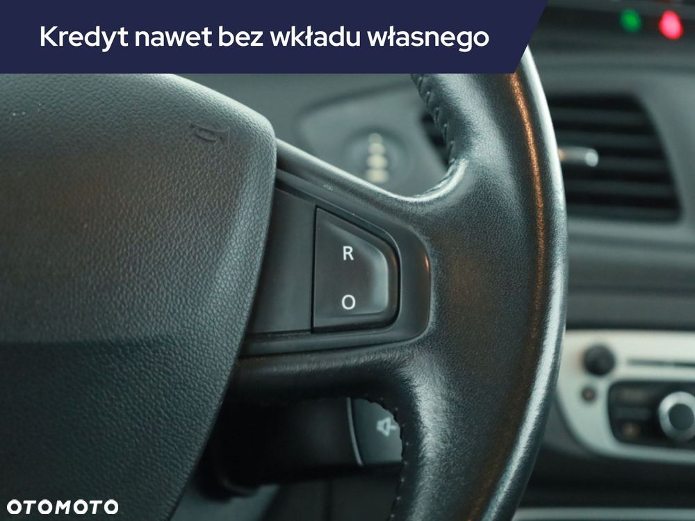 Renault Grand Scenic - 15