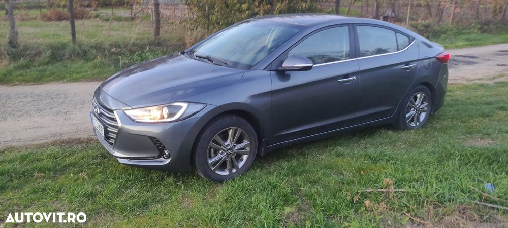 Hyundai Elantra 1.6 MPi Classic - 13