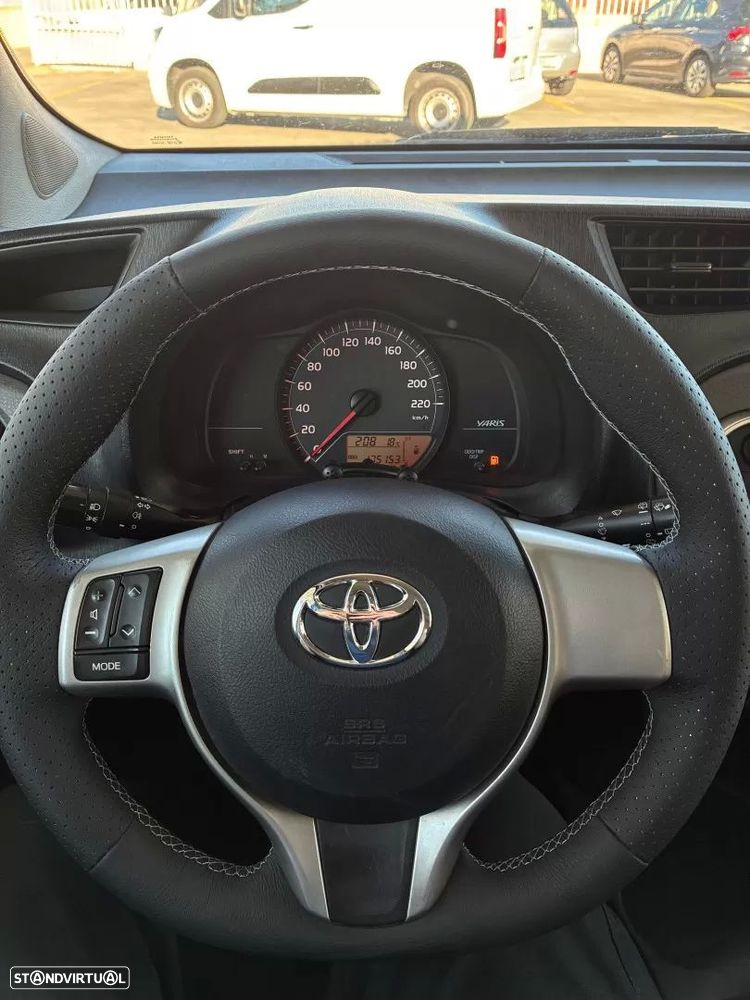 Toyota Yaris 1.0 VVT-i Comfort+AC - 16