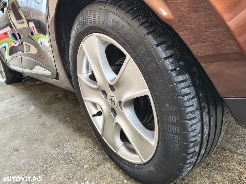 Renault Clio Energy TCe 90 Start & Stop Luxe - 33