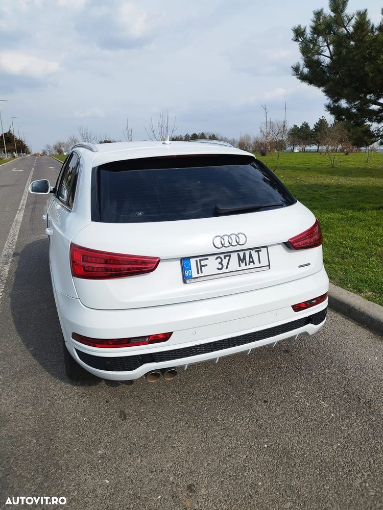 Audi Q3 2.0 TDI Quattro S tronic sport - 14