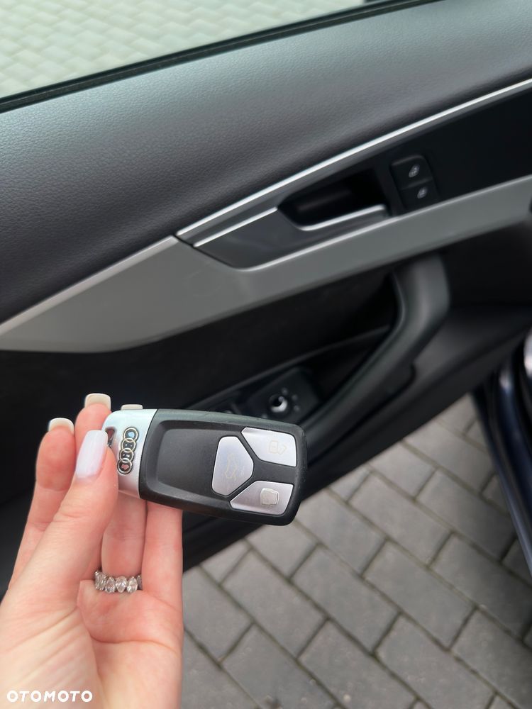 Audi A4 Avant 2.0 TDI S tronic - 20
