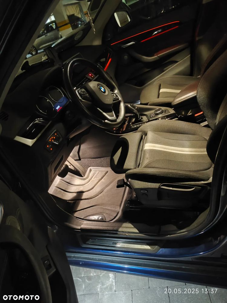BMW X1 xDrive20d Sport Line - 35