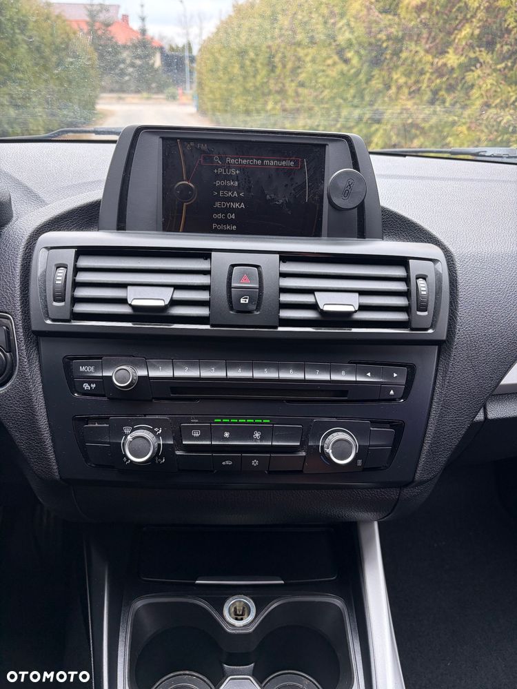 BMW Seria 1 - 25
