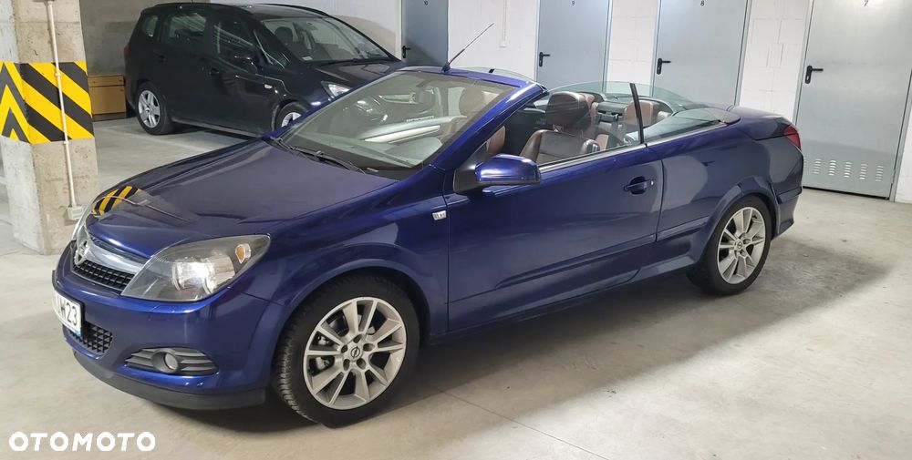 Opel Astra Twin Top 1.8 Cosmo - 8