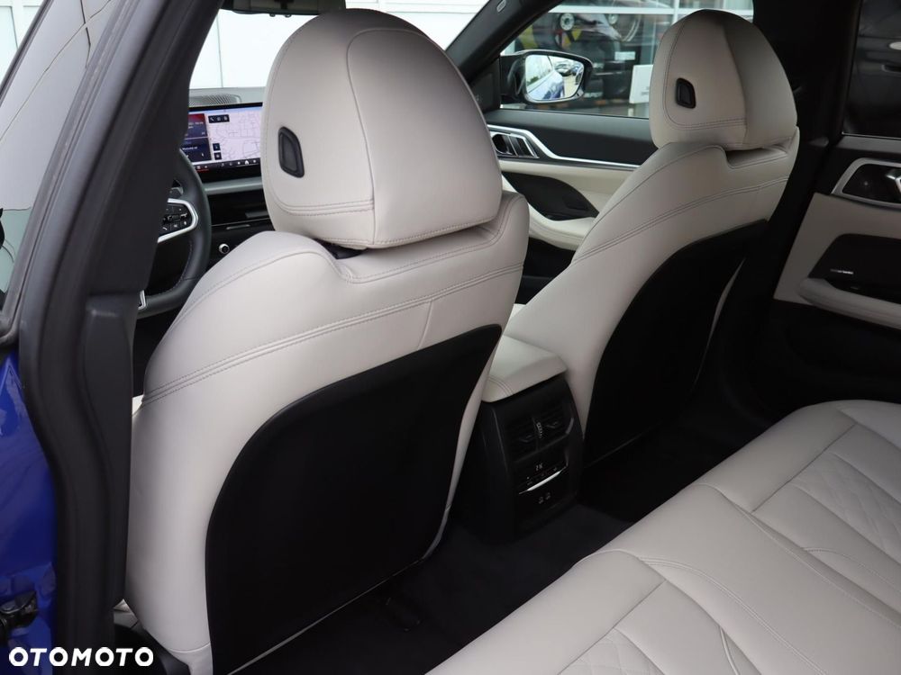 BMW i4 83.9kWh M60 xDrive - 16