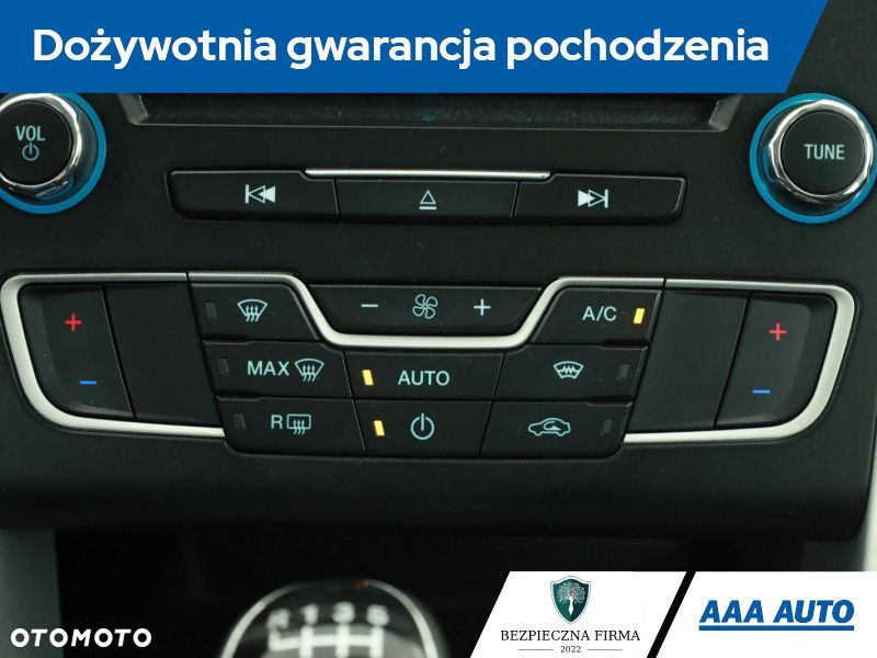 Ford Mondeo SW - 12