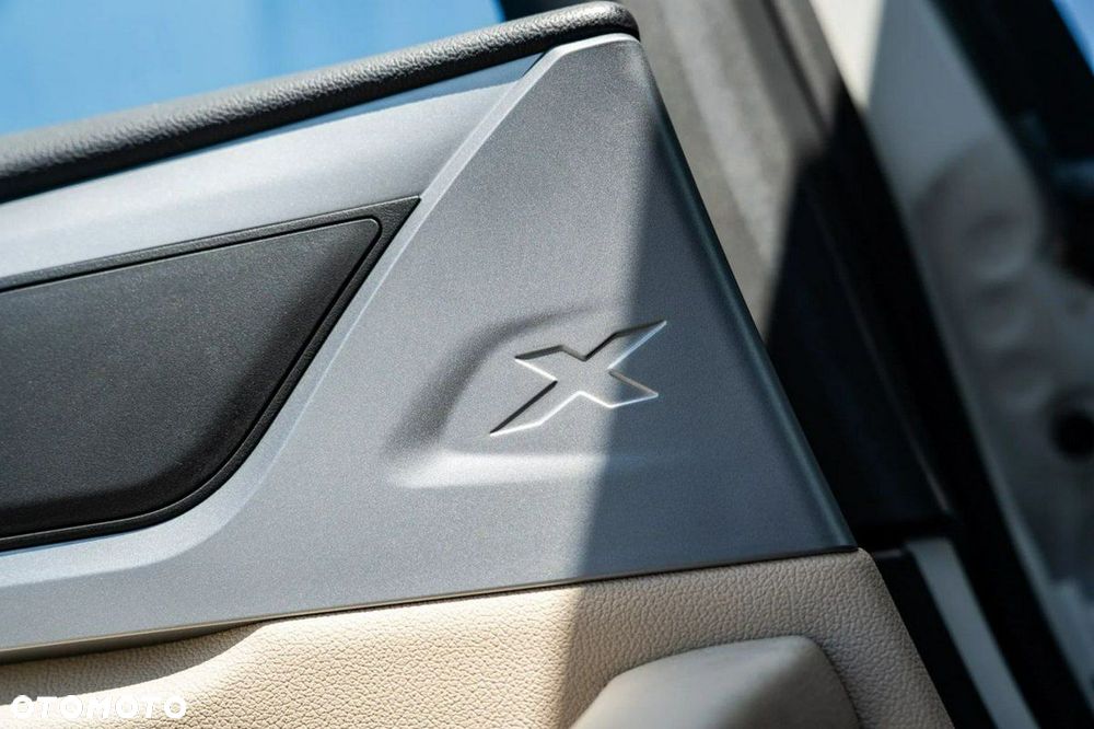 BMW X3 xDrive20i - 27