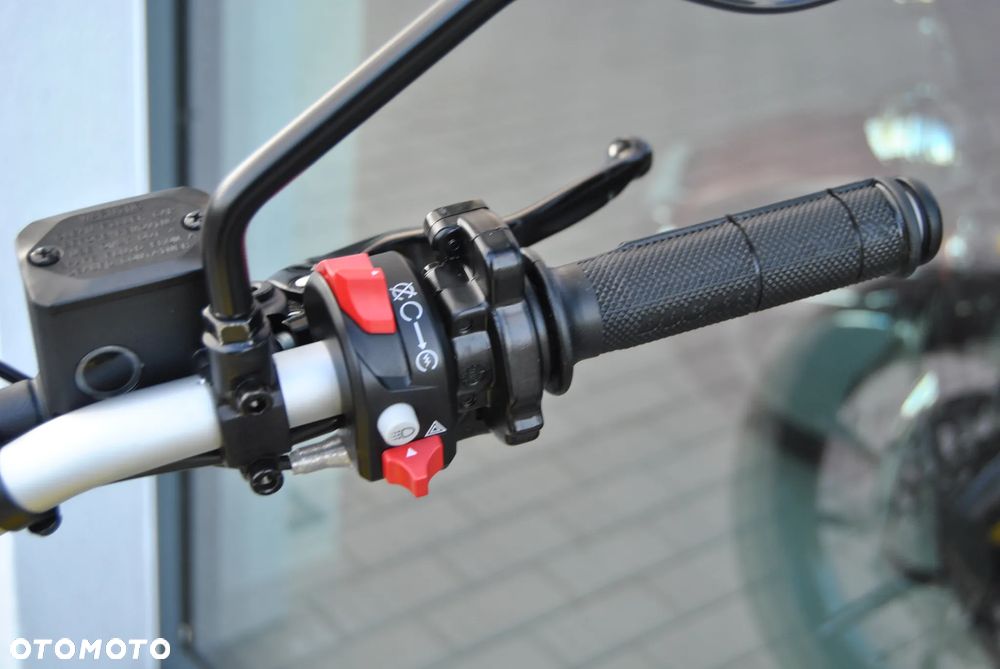 Ducati Scrambler - 22