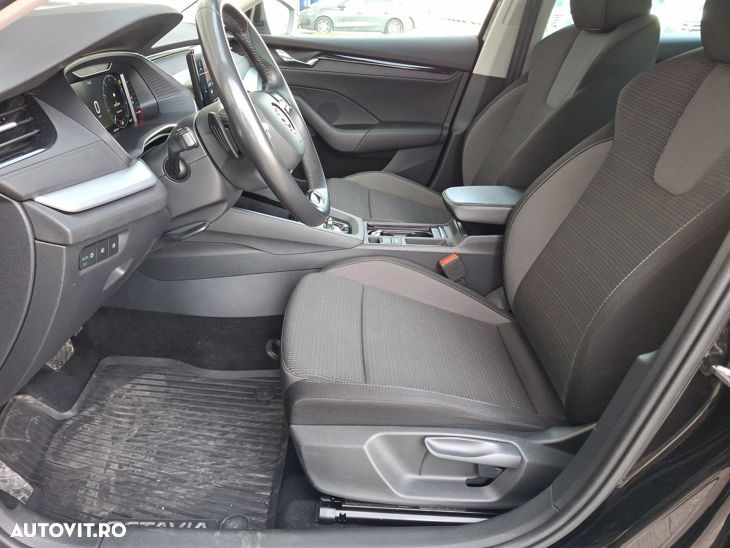 Skoda Octavia 2.0 TDI DSG Clever - 12