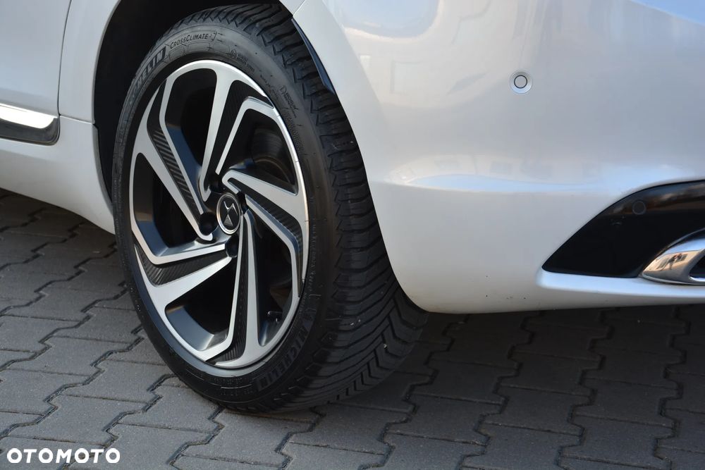 Citroën DS5 BlueHDi 150 Sport Chic - 18