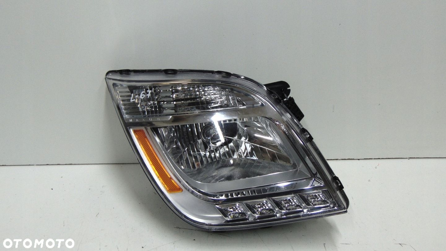 LAMPA PRZÓD PRZEDNIA PRAWA MAXUS V80 LIFT - 1