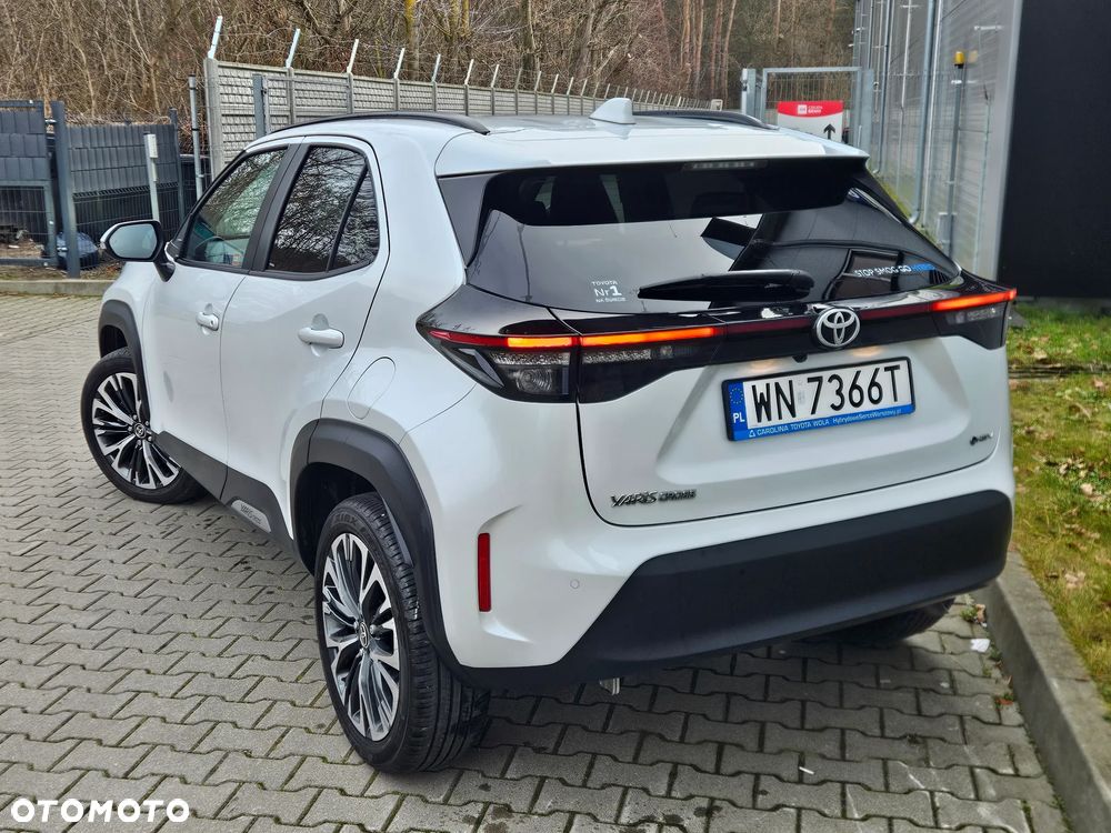 Toyota Yaris Cross Hybrid 1.5 Executive - 4