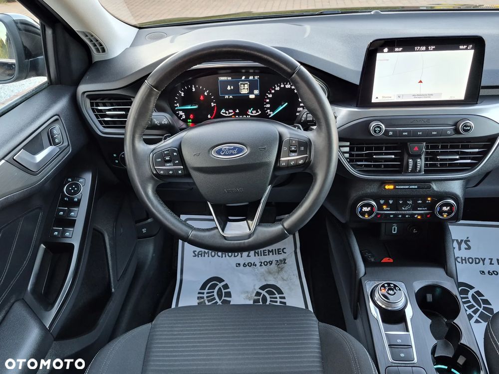 Ford Focus - 17