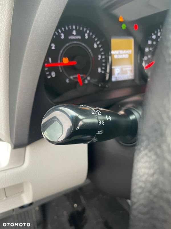 Toyota Sienna 3.5 V6 - 24