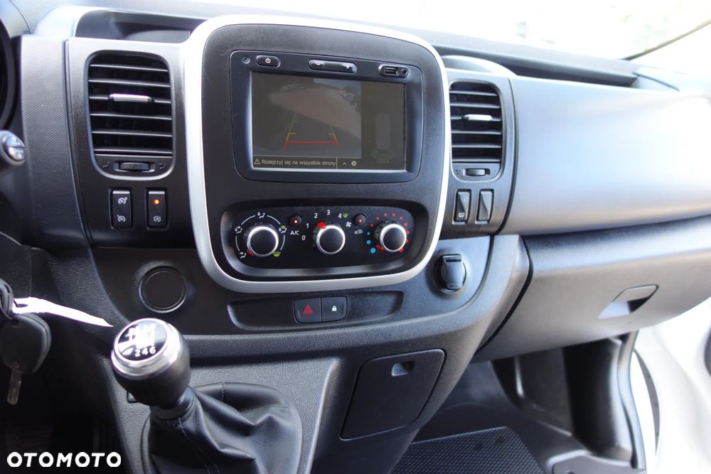 Renault Trafic Long  2.0 Dci 120 KM Klima Ledy Kamera - 21
