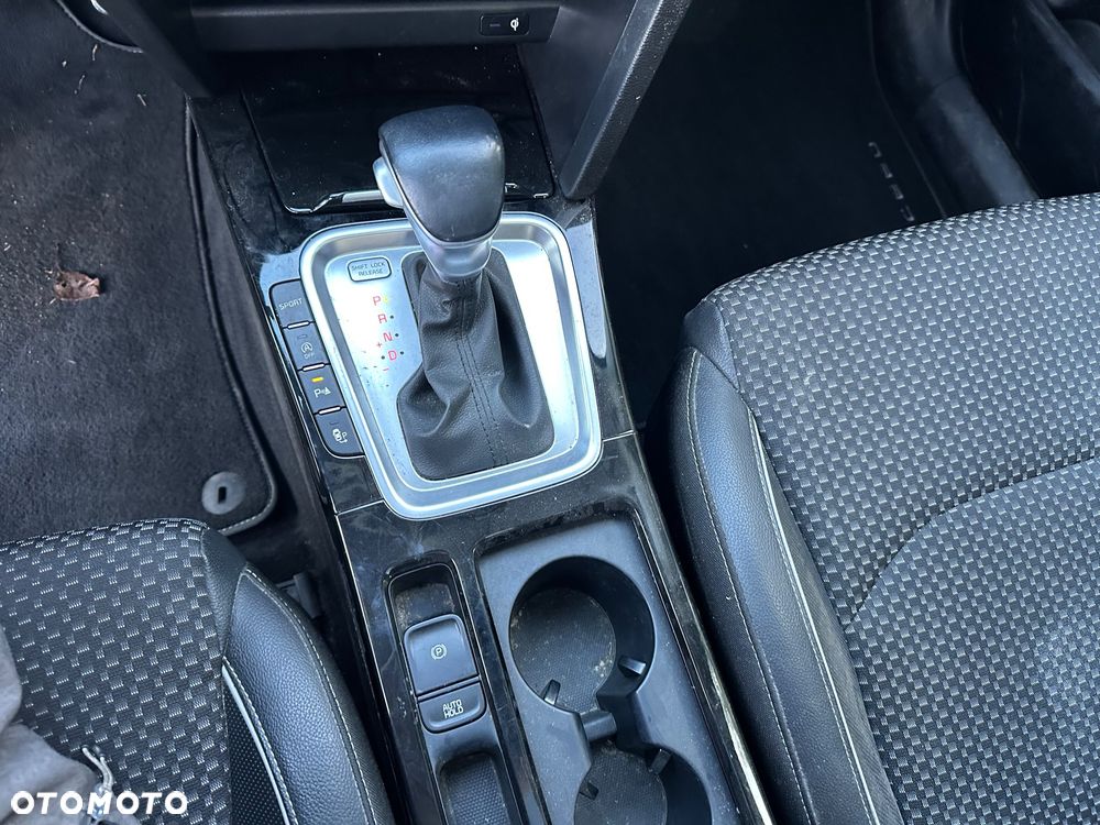 Kia XCeed 1.6 CRDi DCT7 LAUNCH EDITION - 16