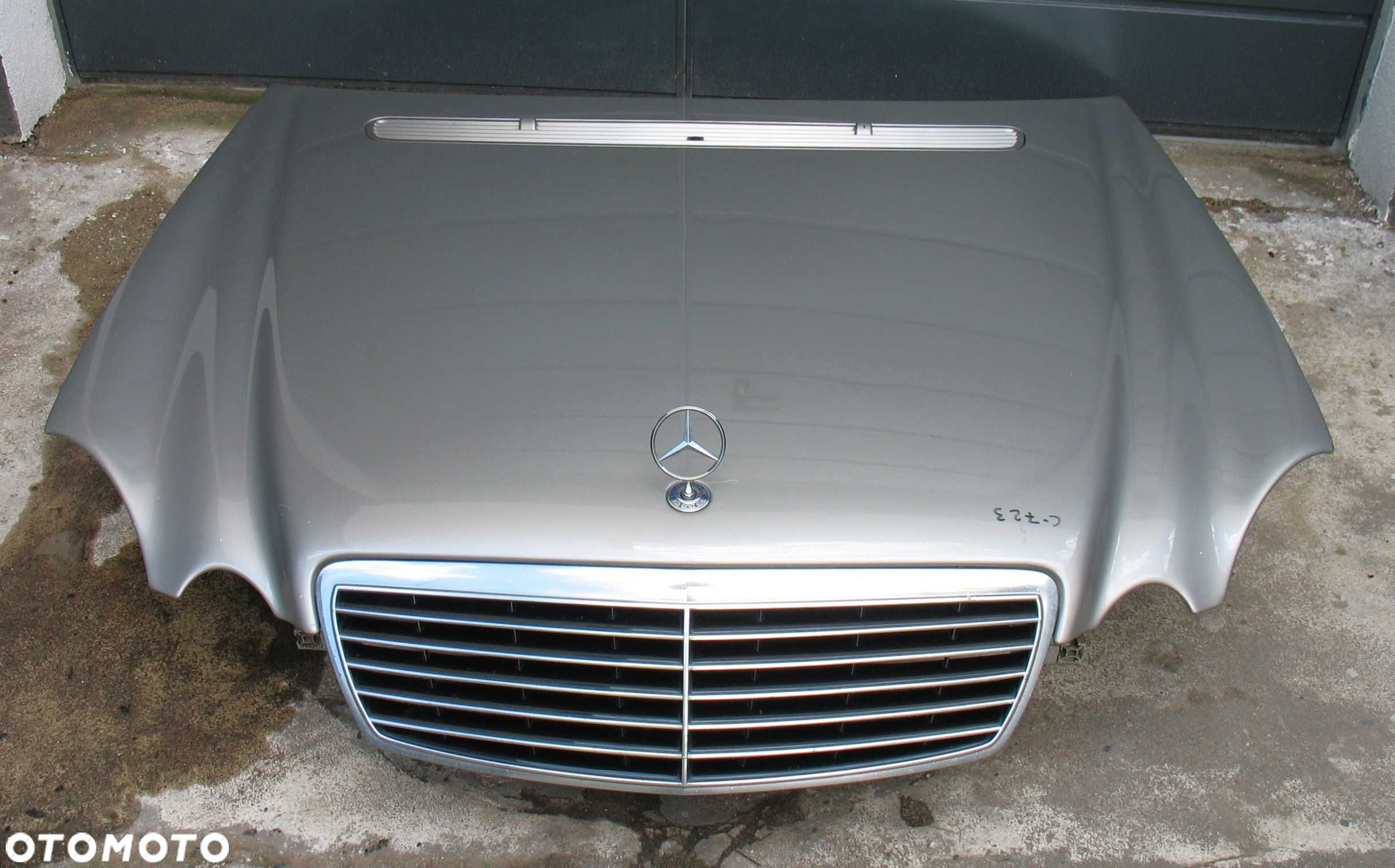Mercedes E-Klasa W211 maska kolor 723 - 2
