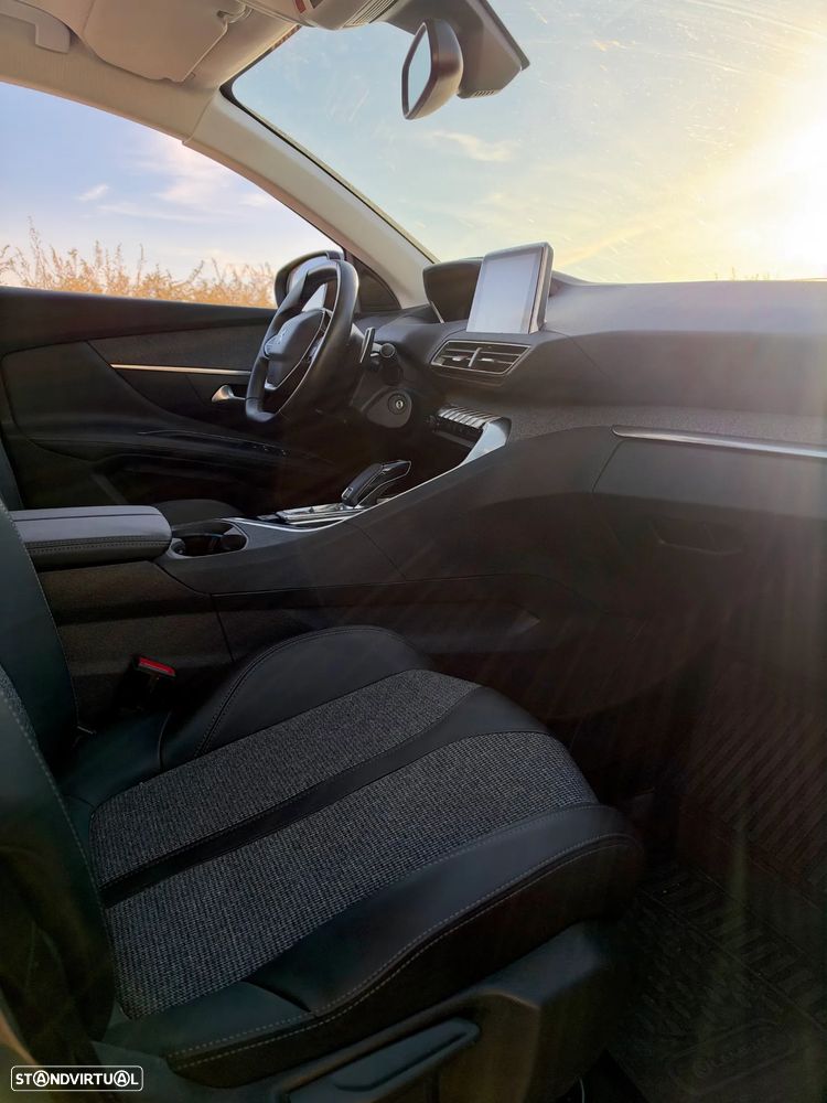 Peugeot 3008 1.5 BlueHDi Allure EAT8 - 9