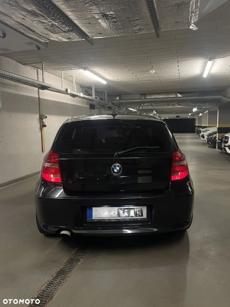BMW Seria 1 118d DPF - 2