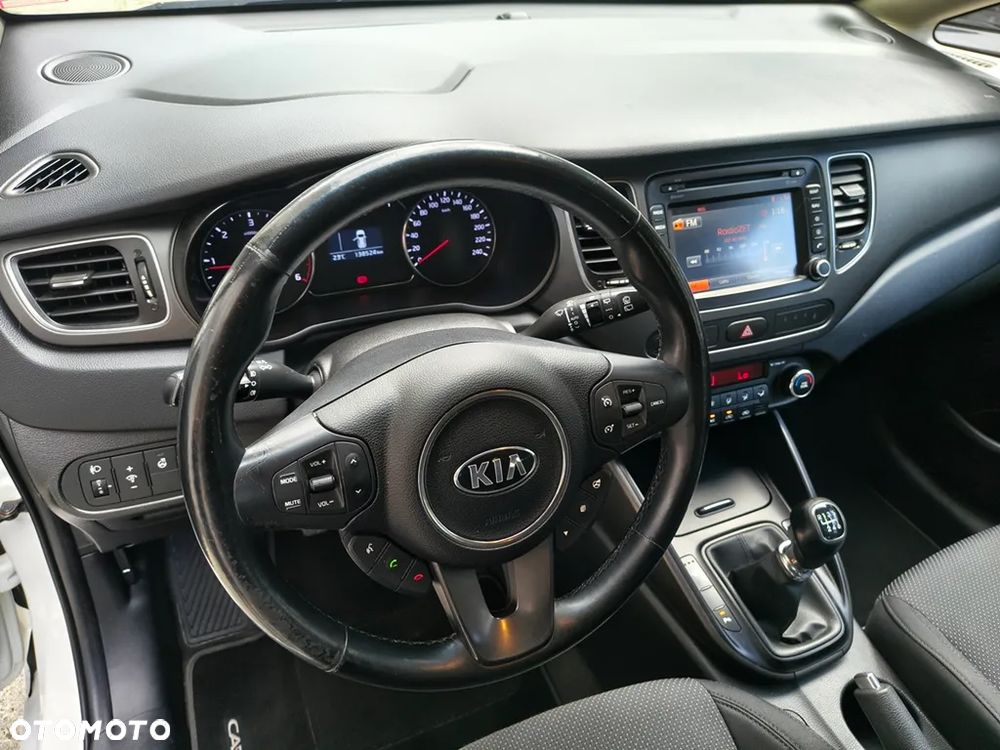 Kia Carens 1.7 CRDi 115 Dream Team Edition - 20