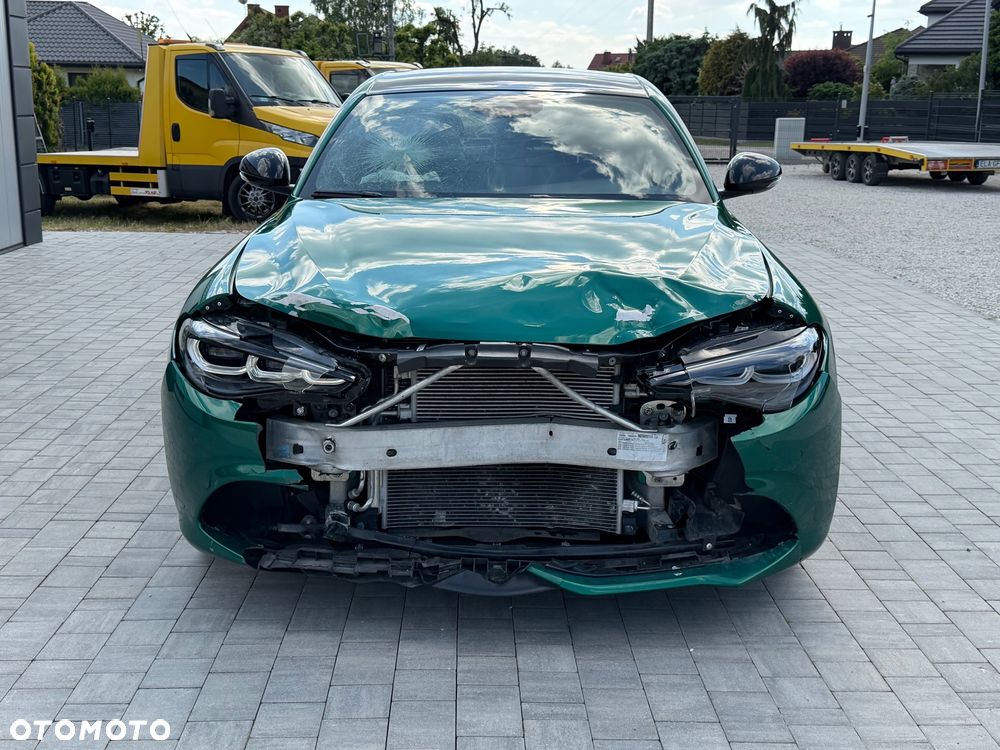 Alfa Romeo Giulia 2.0 Turbo Tributo Italiano Q4 - 3