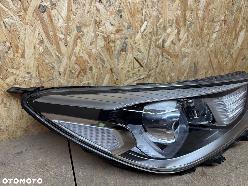 LAMPA PRAWY PRZÓD PRZEDNIA PRAWA SOCZEWKA LED KIA RIO IV 92102-H8 - 16