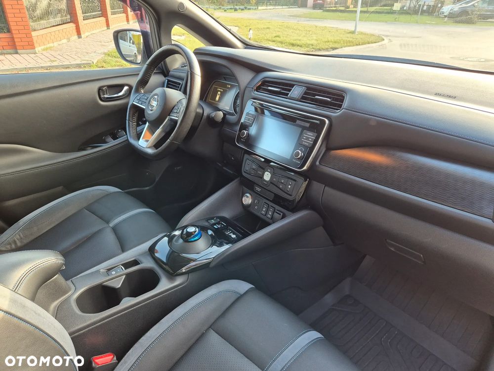 Nissan Leaf 40kWh Tekna - 13