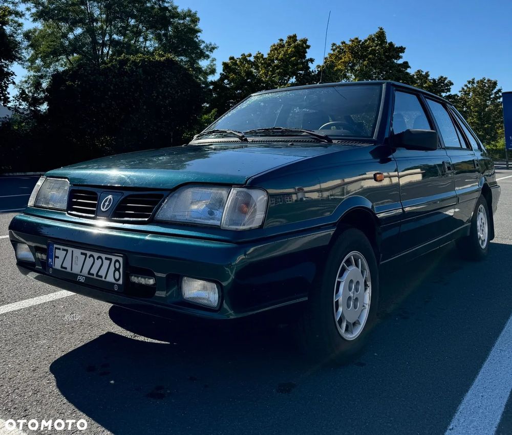 Polonez Caro - 1