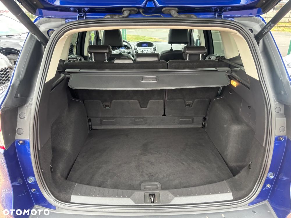 Ford Kuga 2.0 TDCi 4x4 Titanium - 32