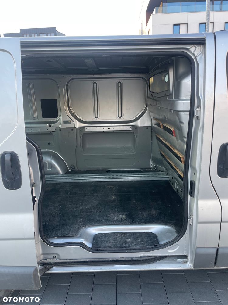 Nissan Primastar 115 dCi - 6