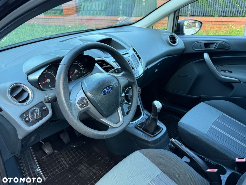 Ford Fiesta 1.25 Ambiente - 5